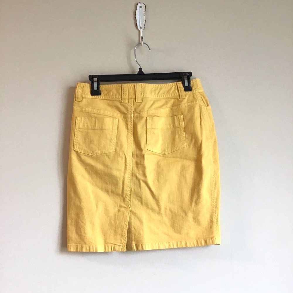 Caslon Yellow button-front pencil skirt - Picture 4 of 4